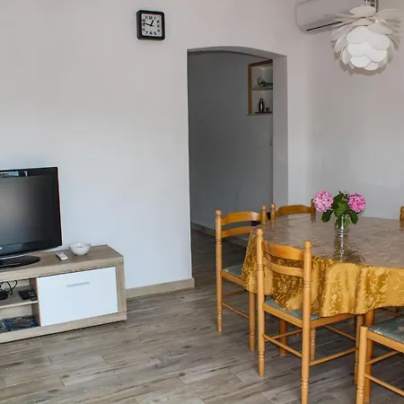 Ante Apartman